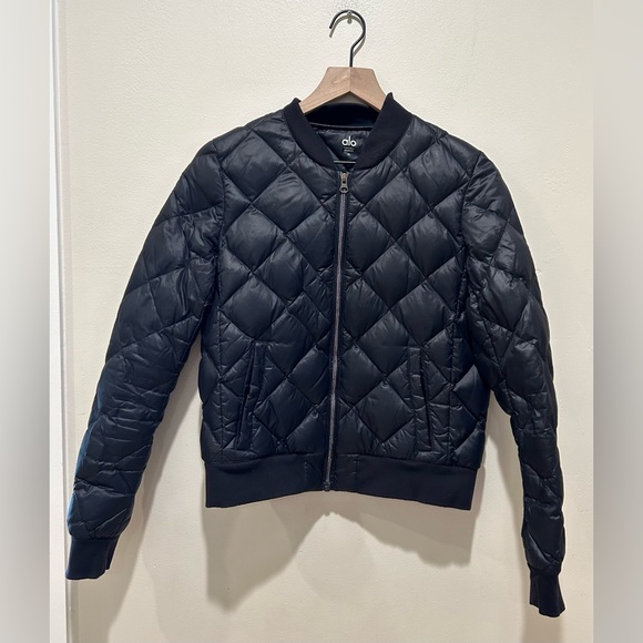 Alo Idol Bomber Down Black Quilted Puffer Jacket - Women’s Size Medium - Picture 1 of 7